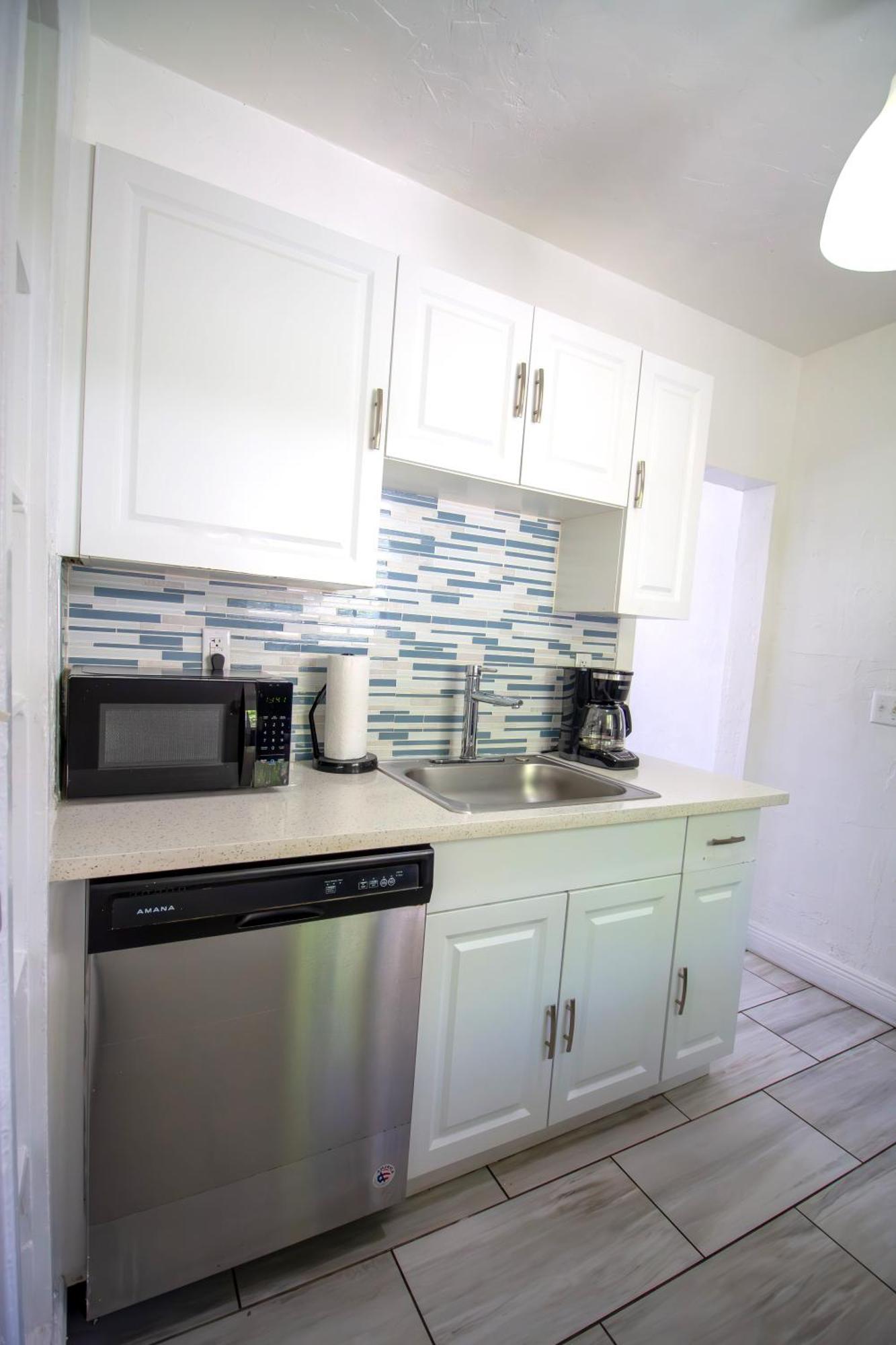 Courtyard Apartments Part Of The Oasis Casita Collection Miami Beach Exteriör bild